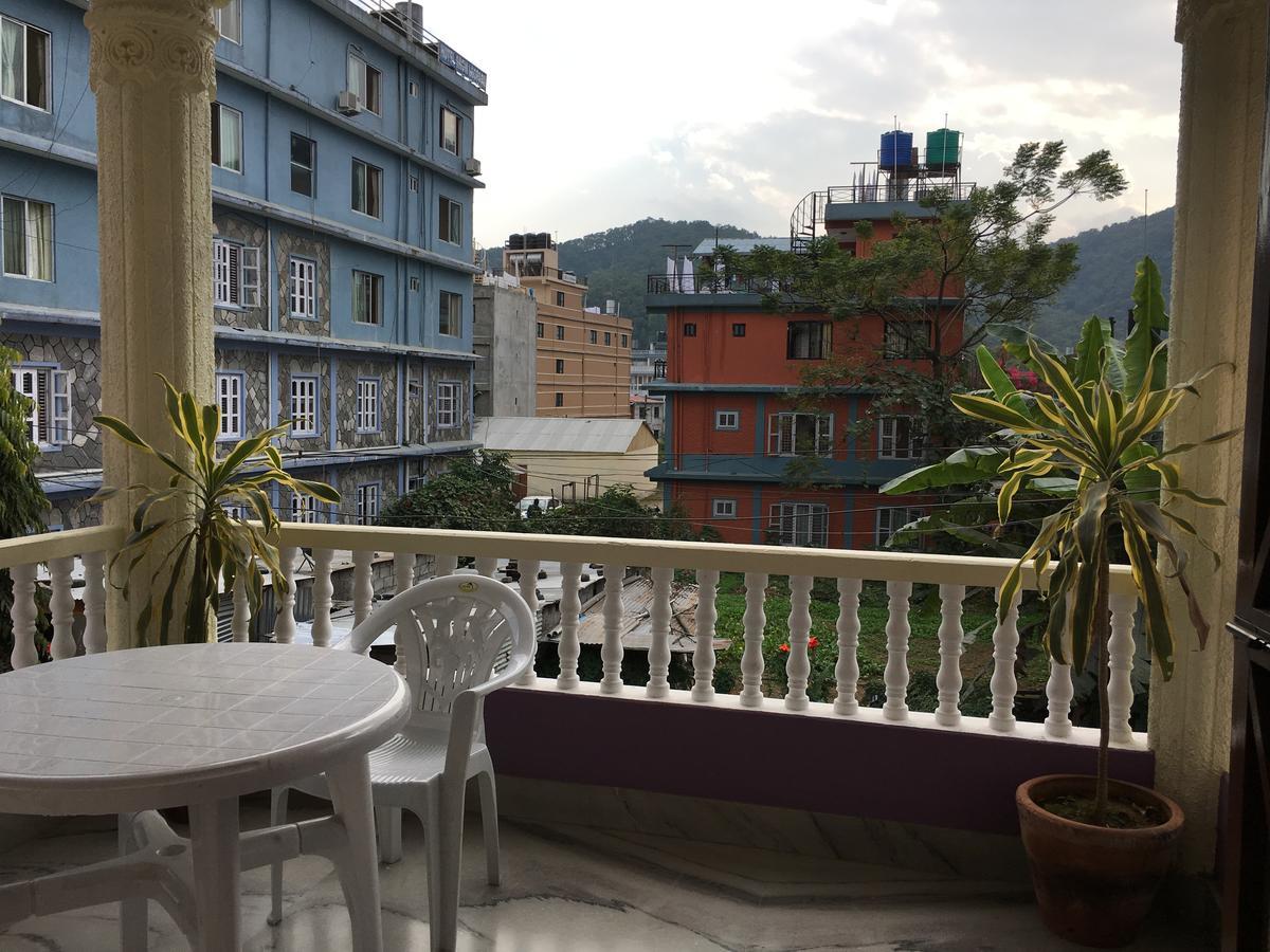 Hotel Pokhara International Dış mekan fotoğraf