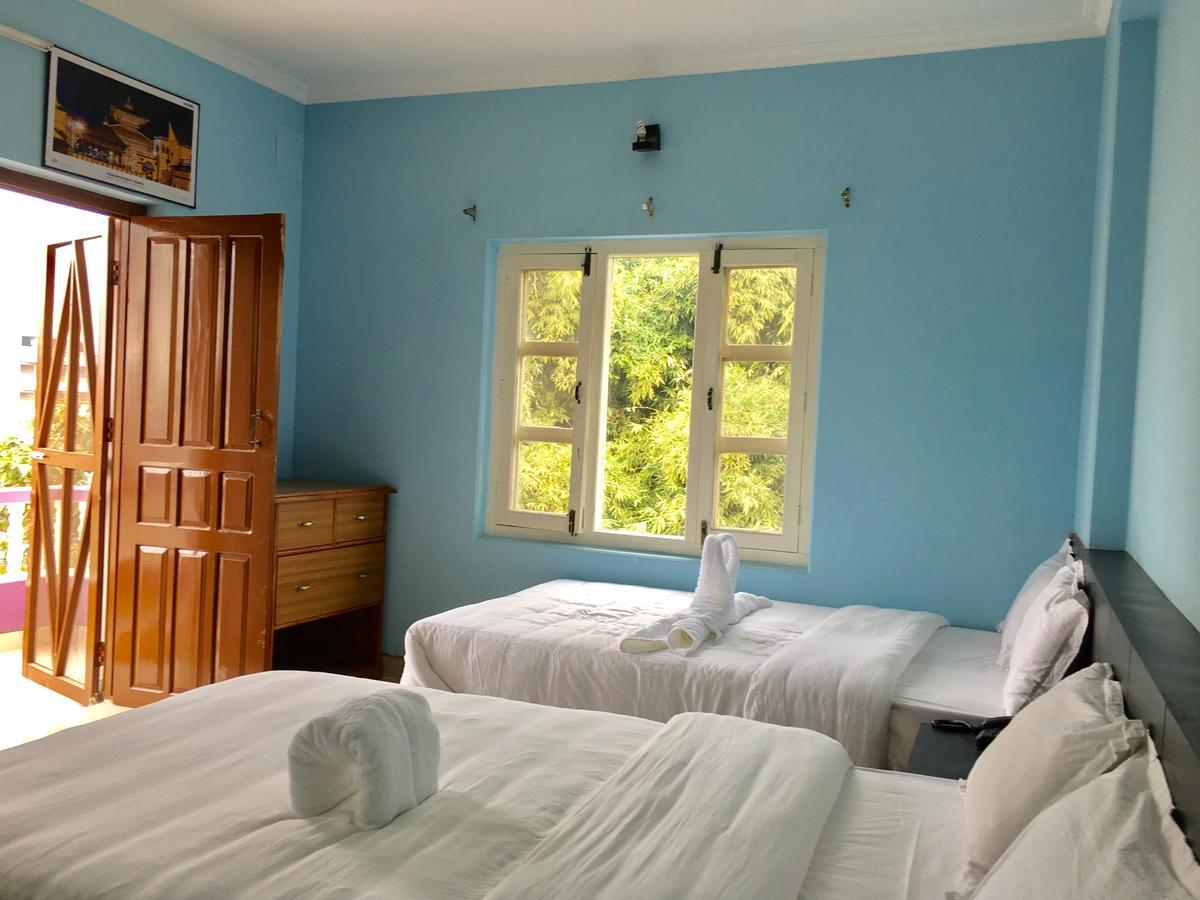 Hotel Pokhara International Dış mekan fotoğraf